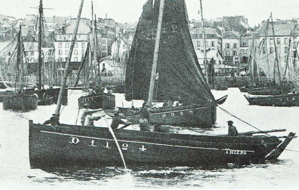 Source : Les pêcheurs bretons au bon vieux temps, Michel Guéguen, 1977 n°30
